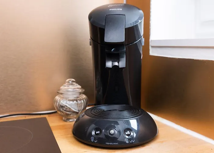 Nuit By Light - Comme A La Maison *